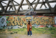 Load image into Gallery viewer, Pentax Espio 928 (Silver)