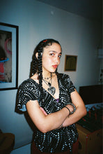 Load image into Gallery viewer, Minolta Riva Zoom 70 (champagne)