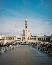 Load image into Gallery viewer, Minolta Riva Zoom 150