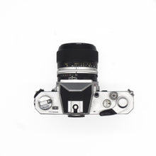 Load image into Gallery viewer, Nikkormat FT2 w/ 55mm lens