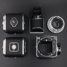 Load image into Gallery viewer, Hasselblad 500C w/ Carl Zeiss Planar 80mm F2.8