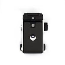 Load image into Gallery viewer, Mamiya C220 w/ 105mm f3.5 lens