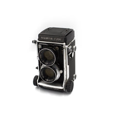 Load image into Gallery viewer, Mamiya C220 w/ 105mm f3.5 lens