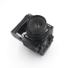 Load image into Gallery viewer, Bronica ETRS kit w/ 50mm f2.8 & Waist level prism.