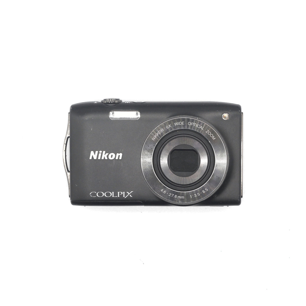 Nikon Coolpix S3200 [digital camera]