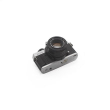 Load image into Gallery viewer, Minolta X-70 w/ 50mm f2 lens
