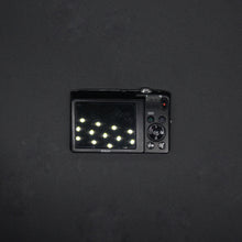 Load image into Gallery viewer, Nikon Coolpix S2600 [digital camera]
