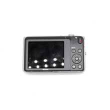 Load image into Gallery viewer, Nikon Coolpix S3500 [digital camera]
