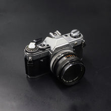 Load image into Gallery viewer, Canon AE-1 &amp; 50mm f1.8 lens
