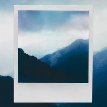 Load image into Gallery viewer, Polaroid Now Generation 2 i-Type Instant Camera (Red)

