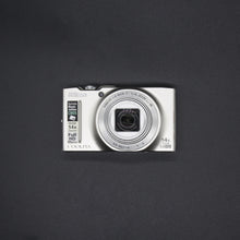Load image into Gallery viewer, Nikon Coolpix S8200 [digital camera]

